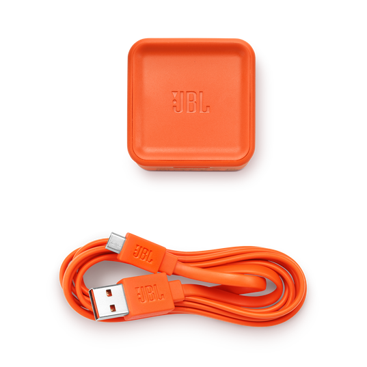 JBL Tuner FM | ワイドFMラジオ搭載のBluetooth対応ポータブル JBL Tuner FM | ワイドFMラジオ搭載のBluetooth対応ポータブル