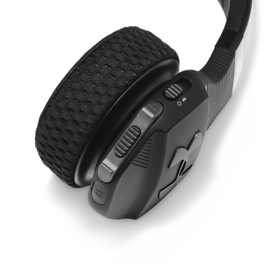 UA Sport Wireless Train – Engineered by JBL - Black - Wireless on-ear headphone built for the gym - Detailshot 3