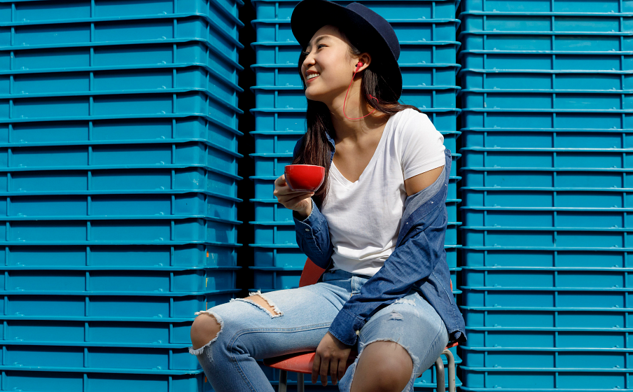 JBL Live 100BT 最大再生時間約9時間、Bluetooth Ver. 5.0 - Image