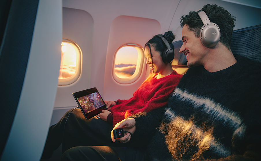 JBL Tour One M3 Smart Tx JBL Smart Tx：ユニバーサルAuracast&trade;オーディオトランスミッター - Image