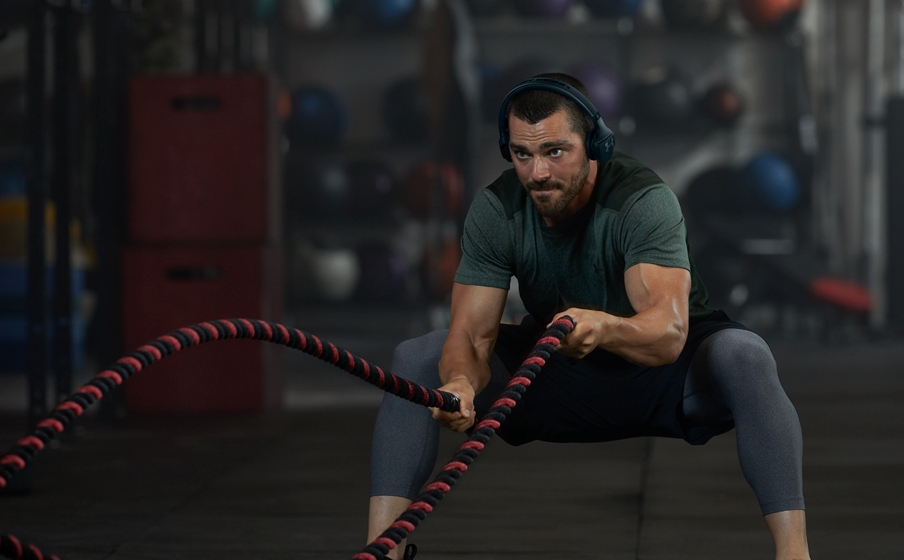 UA Sport Wireless Train – Engineered by JBL Under Armourファブリックテクノロジー - Image