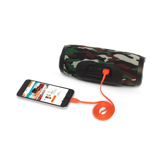 JBL CHARGE3　6月いっぱいまでの出品となります。 JBL CHARGE3 6月いっぱいまでの出品となります。 JBL CHARGE3 6