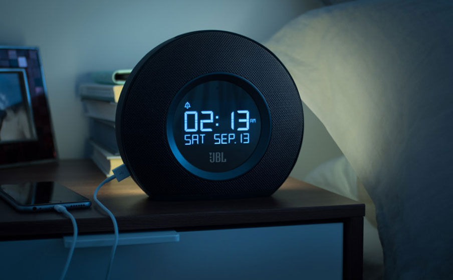 JBL HORIZON スピーカー 時計表示機能 JBL Horizon | アラームクロック、FMラジオ、USB充電機能
