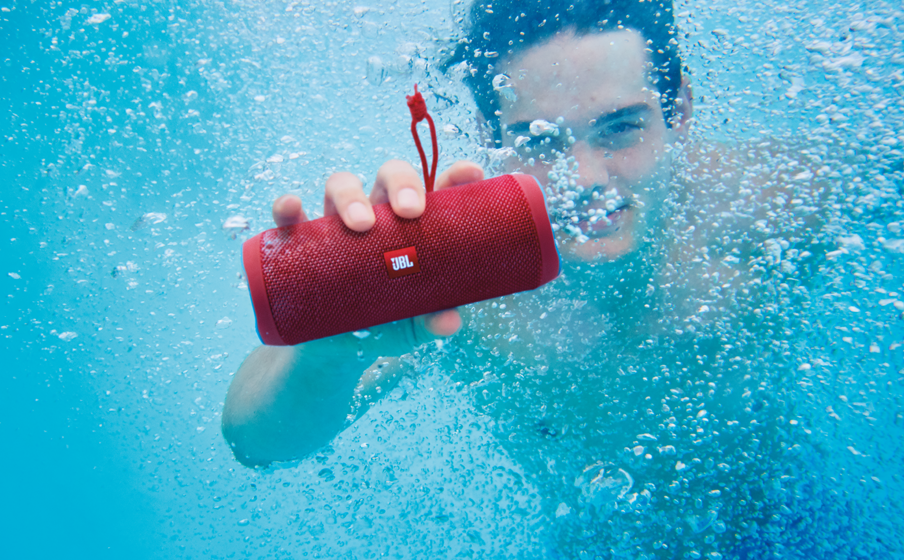 JBL Flip 4 IPX7準拠の防水性能 - Image