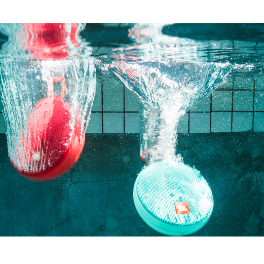 JBL Clip 2 - Grey - Portable Bluetooth speaker - Detailshot 11 image number null