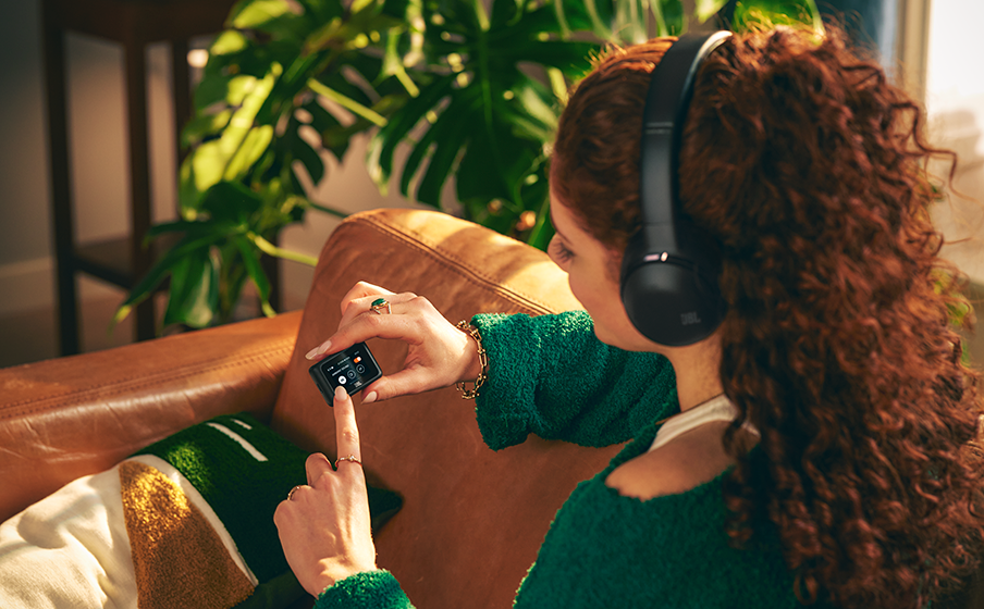 JBL Tour One M3 Smart Tx JBL Smart Tx：優れた操作性 - Image