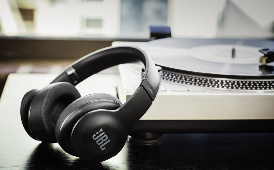 JBL  Everest Elite 700 業界最高峰のエルゴノミクスデザイン - Image