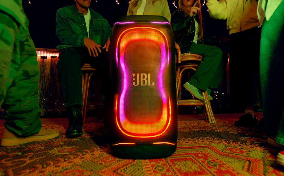 JBL PartyBox 330 | ポータブルパーティスピーカー