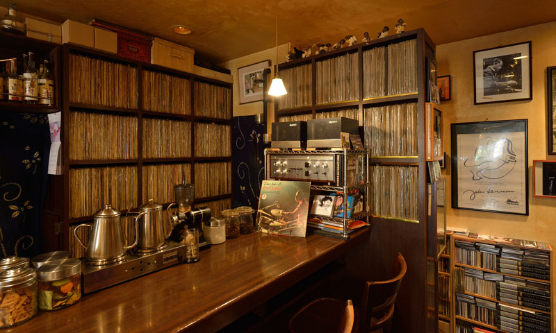 JBLが聴ける店・北千住Birdland06