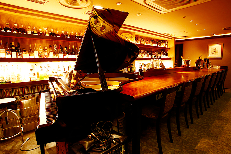JBLが聴ける店・大阪・北新地・Meursault 2nd Club 04