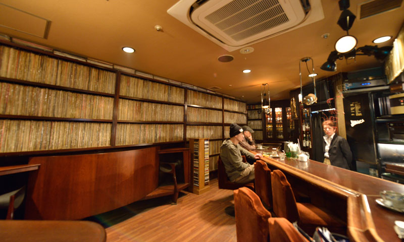 JBLが聴ける店・img01