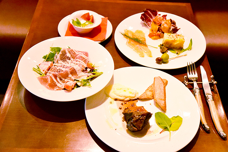 JBLが聴ける店・名古屋・中村区 Jazz & Cafe BASSLINE 07