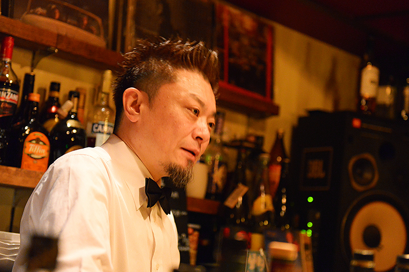 JBLが聴ける店・稲毛Milk Bar02