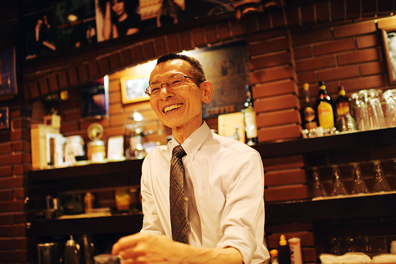JBLが聴ける店・JAZZ＆自家焙煎珈琲 パラゴン03