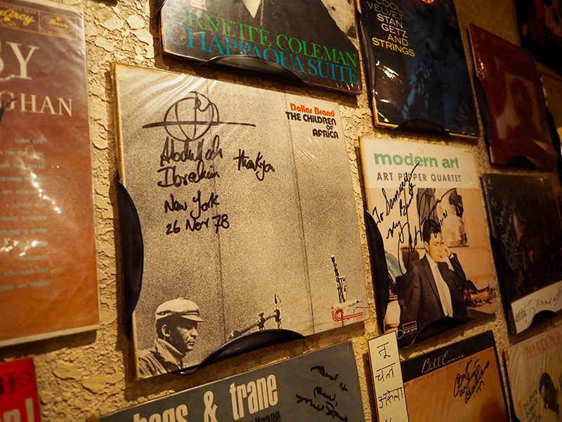 JBLが聴ける店・新宿・JazzBarサムライ 07