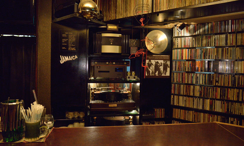 JBLが聴ける店・img06
