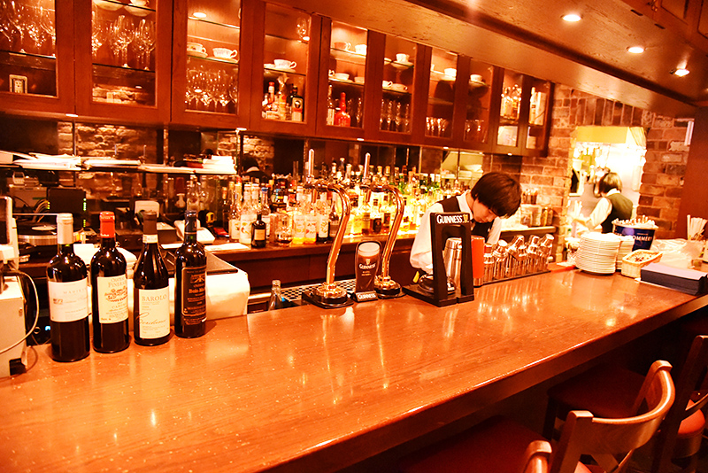 JBLが聴ける店・名古屋・中村区 Jazz & Cafe BASSLINE 05