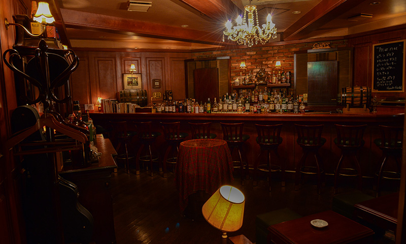 JBLが聴ける店・福岡 天神・BAR HEARTS FIELD 01