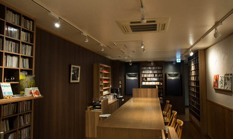 JBLが聴ける店・仲町台・TOMMY'S BY THE PARK02