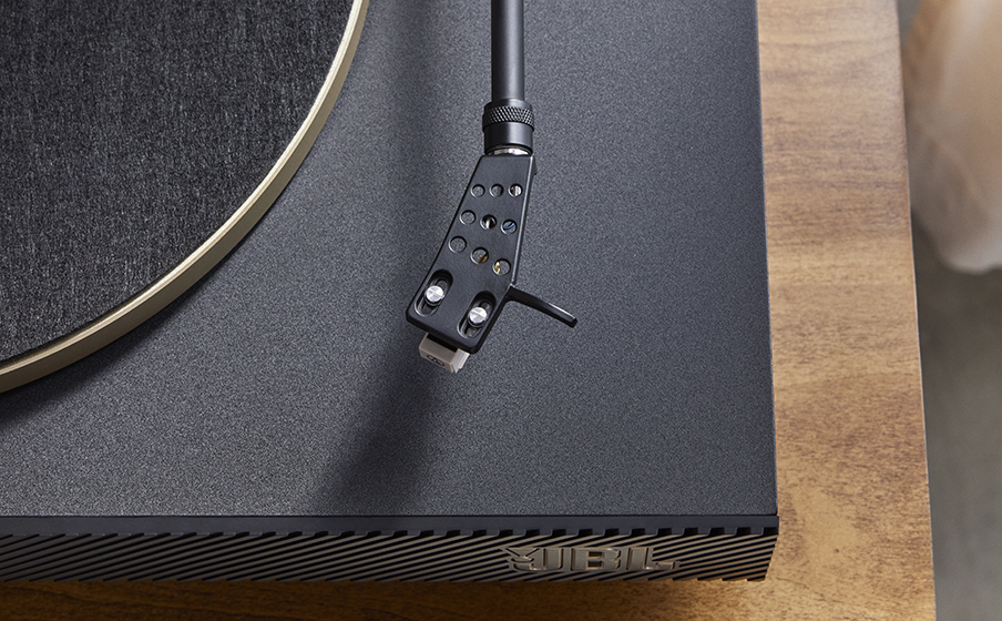 JBL Spinner BT | Bluetoothターンテーブル