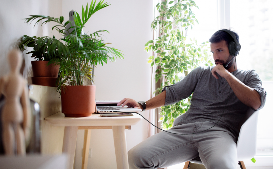 JBL Free WFH | 着脱可能マイク付有線オーバーイヤーヘッドセット JBL Free WFH | 着脱可能マイク付有線オーバーイヤーヘッドセット