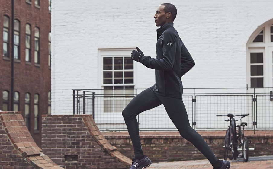 UA Sport Wireless REACT | しっかりとフィットする、JBL UA Sport Wireless REACT | しっかりとフィットする、JBL