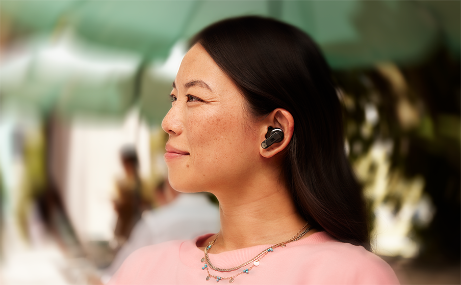ハイブリッドデュアルドライバー搭載の伝説的なJBL Proサウンド